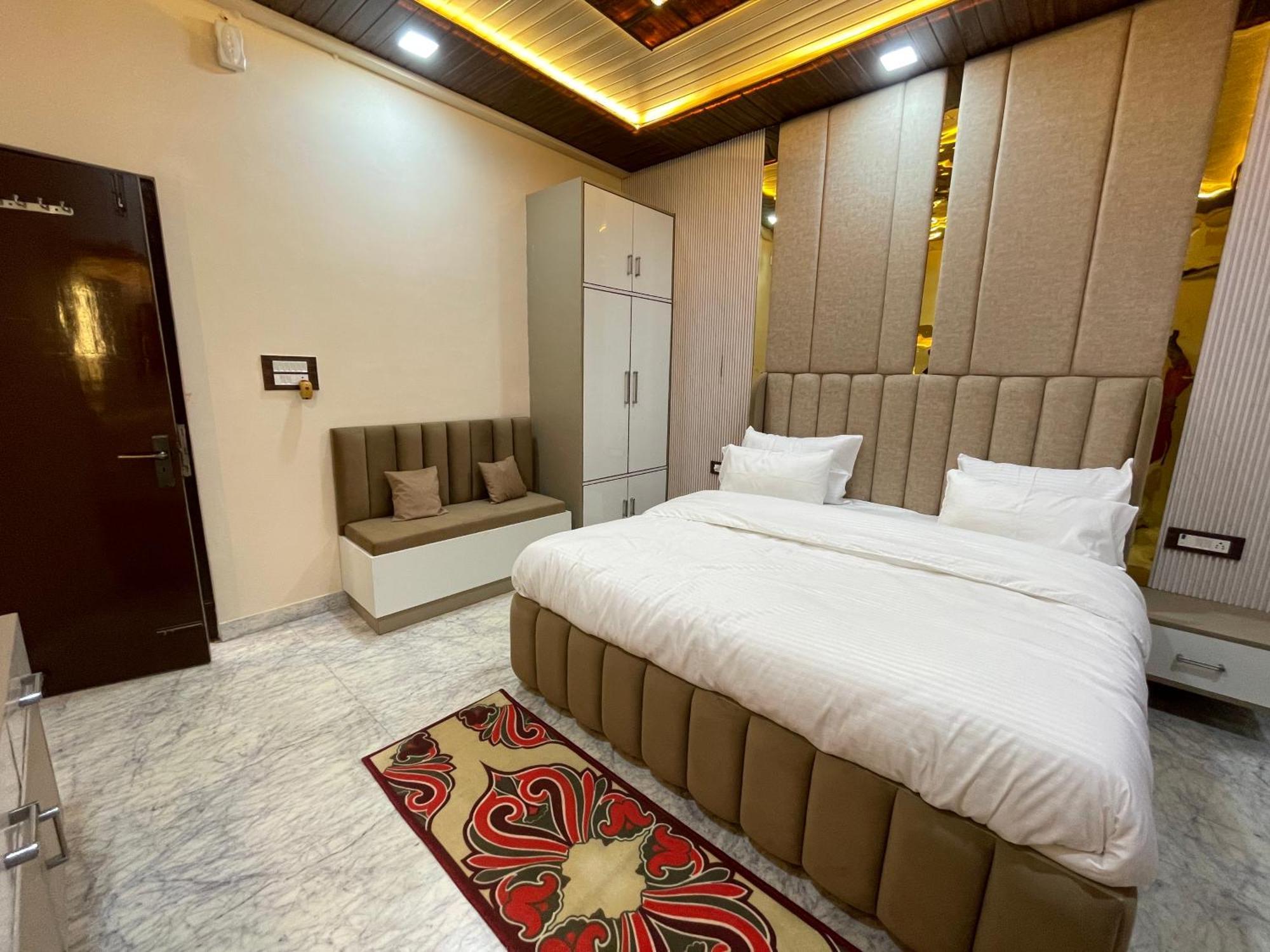 Appartement The Marigold Bliss à Agra  Extérieur photo